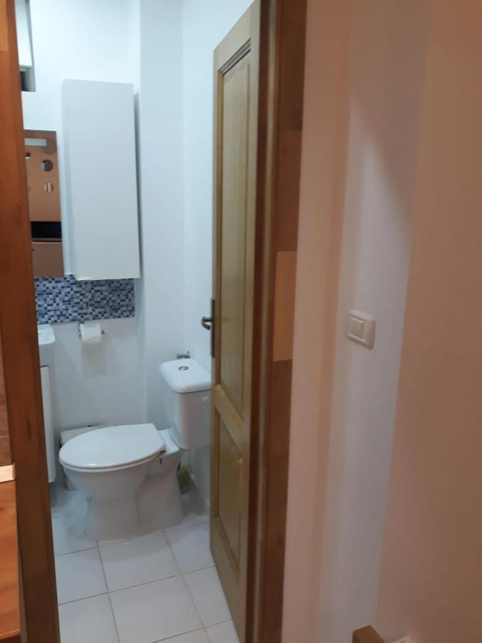 Nice Studio In Old Town ブカレスト エクステリア 写真