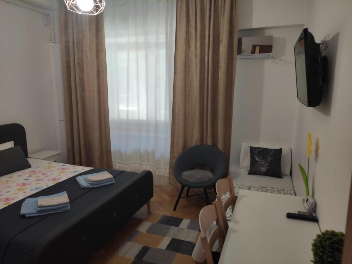 Nice Studio In Old Town ブカレスト エクステリア 写真